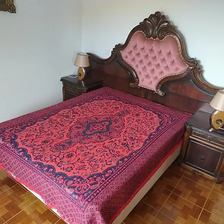 Montemar Homestay *